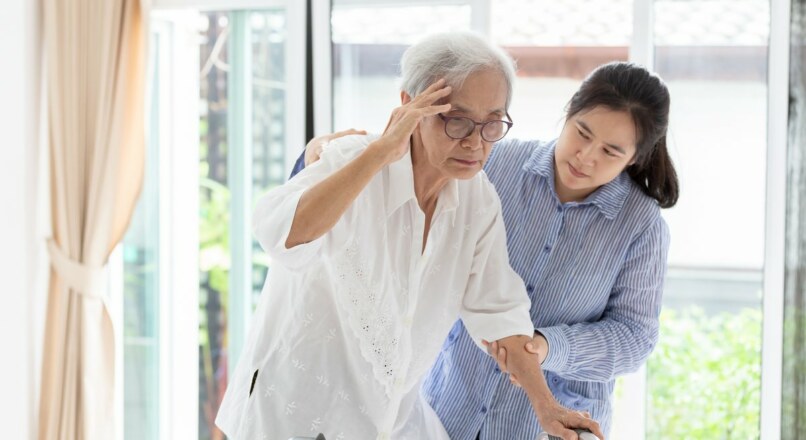 How To Balance Work And Caregiving For Elderly Seniors or Your Parents